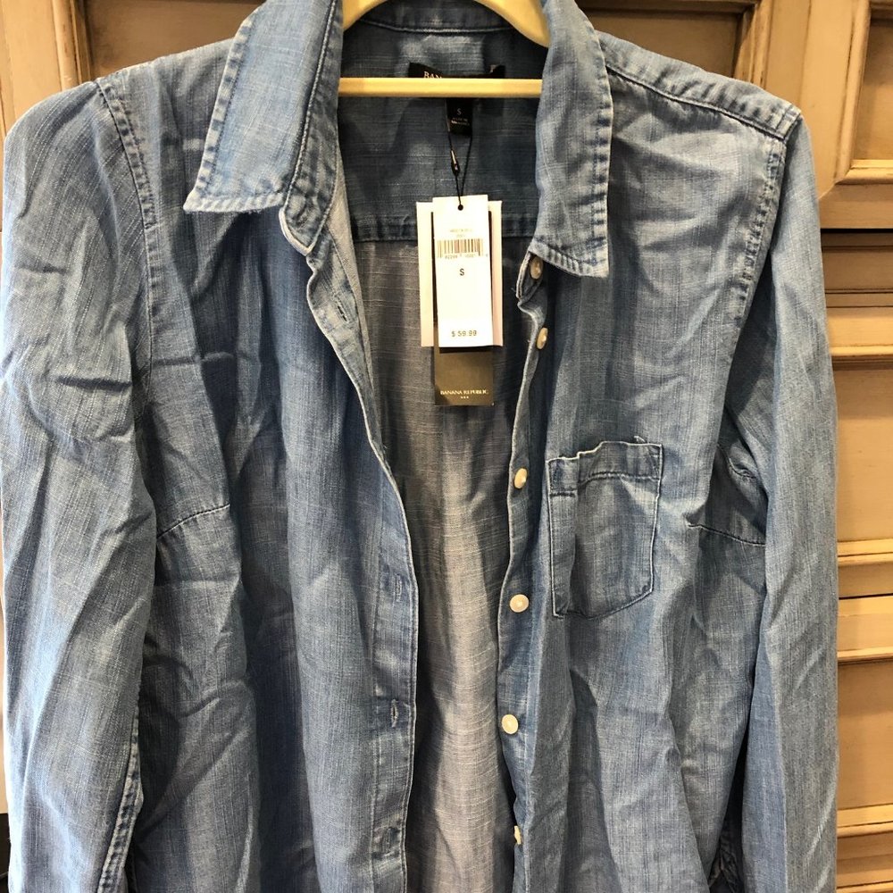 Chambray Button Up